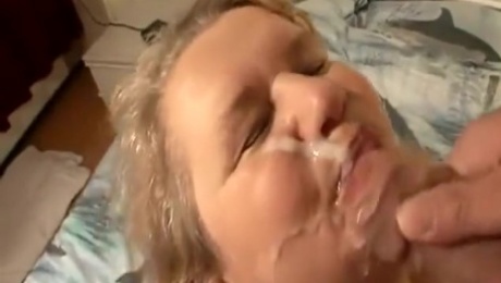 BBW Granny Facial