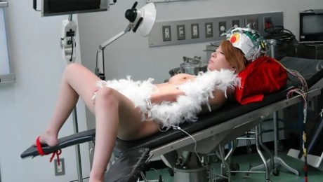 Blonde Got Fucked In The Lab Until She Came